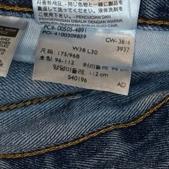 Levi's 505 Classic Straight Leg High Rise Jeans Men's 38x30 (Fits 38x29) | Blue - Picture 8 of 12